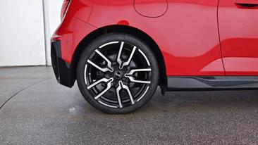 Mini Cooper SE JCW — photo 12