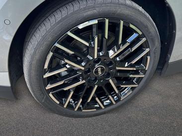 Mini Electric Favoured Cooper SE — photo 9