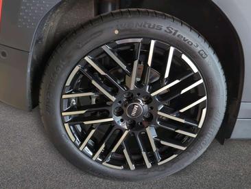 Mini Aceman Favoured — photo 10