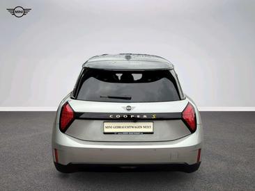 Mini Electric Favoured Cooper SE — photo 19
