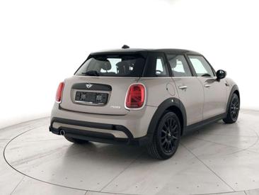 Mini 5 Portes Classic Cooper — photo 3