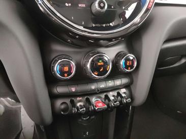 Mini 5 Portes Classic Cooper — photo 12
