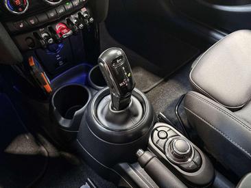 Mini 5 Portes Camden Cooper — photo 13