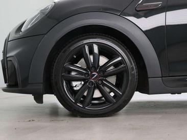 Mini Cabrio COOPER S — photo 26
