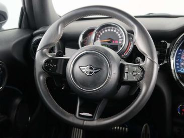 Mini Cabrio COOPER S — photo 30