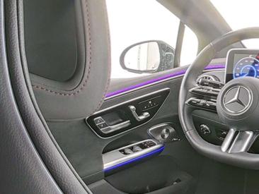 Mercedes EQE 350 Night Edition — photo 7