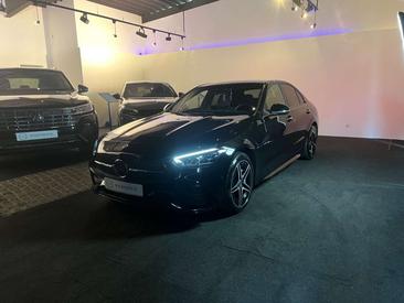 Mercedes Classe C 400 AMG Line — photo 6