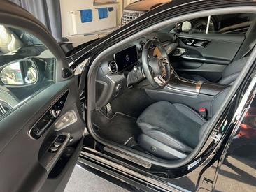 Mercedes Classe C 400 AMG Line — photo 17
