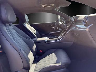 Mercedes CLE 450 450 AMG Line — photo 9