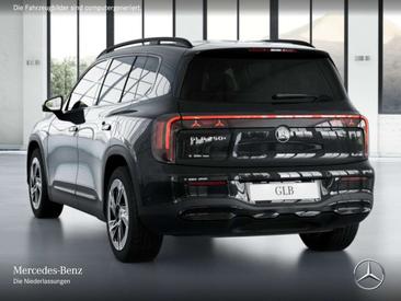 Mercedes GLB 250 Night — photo 20