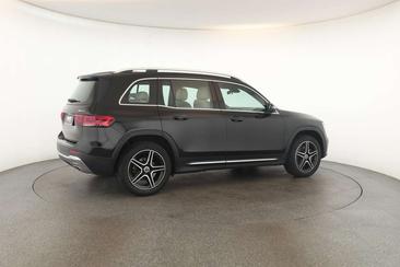 Mercedes GLB 200 Progressive — photo 17