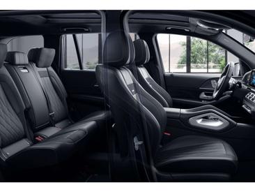 Mercedes GLS 63 AMG 63 — photo 7