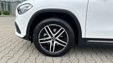 Mercedes GLA 250 PROGRESSIVE — photo 8