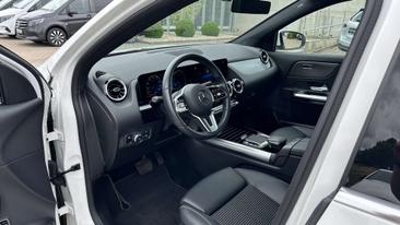Mercedes GLA 250 PROGRESSIVE — photo 10
