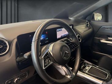 Mercedes GLA 200 Progressive — photo 4