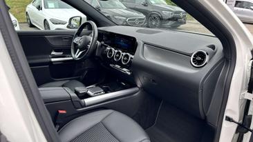 Mercedes GLA 250 PROGRESSIVE — photo 28