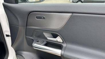 Mercedes GLA 250 PROGRESSIVE — photo 32