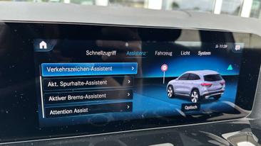 Mercedes GLA 250 PROGRESSIVE — photo 37