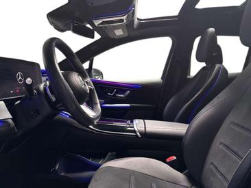 Mercedes EQE 350 AMG Line — photo 10