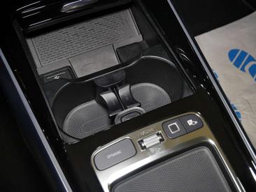 Mercedes GLA 220 Progressive — photo 15