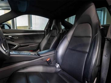 Porsche 991 I Carrera 4 — photo 12