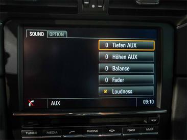 Porsche 991 I Carrera 4 — photo 25