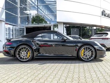 Porsche 991 II Turbo S Cabriolet — photo 6
