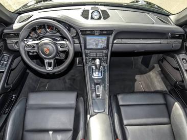 Porsche 991 II Turbo S Cabriolet — photo 18