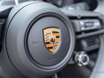 Porsche 992 II Spirit 70 — photo 34