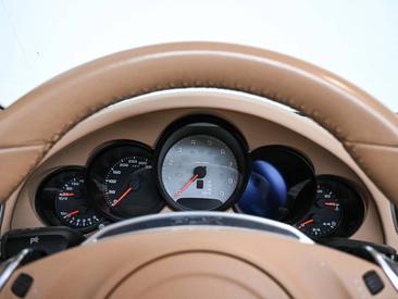 Porsche 991 I Carrera S Cabriolet — photo 29