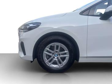 BMW 218i Active Tourer 218i — photo 14