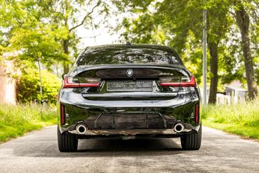 BMW Série 3 M Sport 330e — photo 18