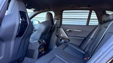 BMW Série 5 540d XDrive — photo 19
