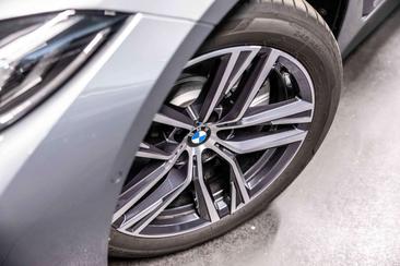 BMW I4 EDrive35 — photo 27