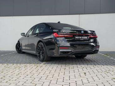 BMW Série 7 Carbon Core Edition 750 — photo 11
