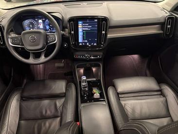 Volvo XC40 B4 Inscription — photo 9
