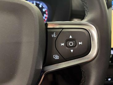 Volvo XC40 B4 Inscription — photo 18