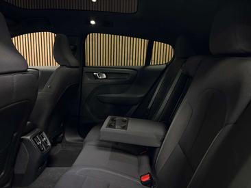 Volvo C40 Recharge PLUS — photo 15