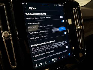 Volvo C40 Recharge PLUS — photo 25