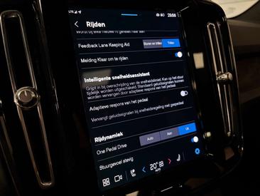 Volvo C40 Recharge PLUS — photo 26