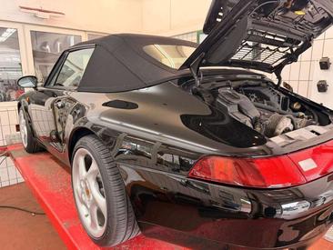 Porsche 993 Carrera — photo 7
