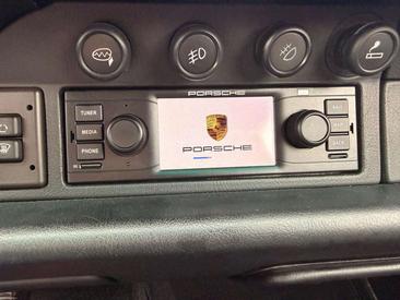 Porsche 993 Carrera — photo 10