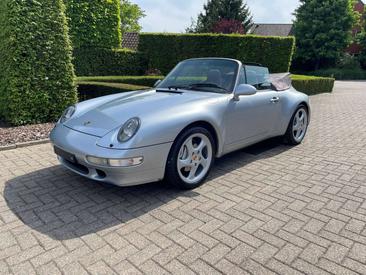 Porsche 993 CARRERA 4 — photo 9
