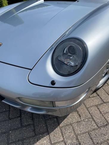 Porsche 993 CARRERA 4 — photo 30