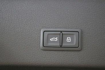 Audi E-tron Sportback — photo 4
