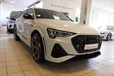 Audi E-tron Sportback — photo 8