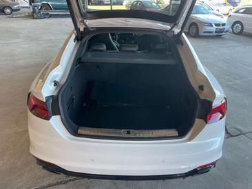Audi RS5 Sportback 2.9 TFSI — photo 14