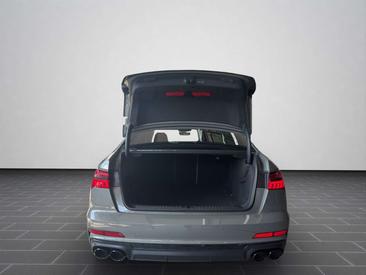 Audi S6 Limousine — photo 15