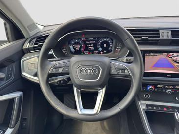 Audi Q3 35 TDI — photo 16