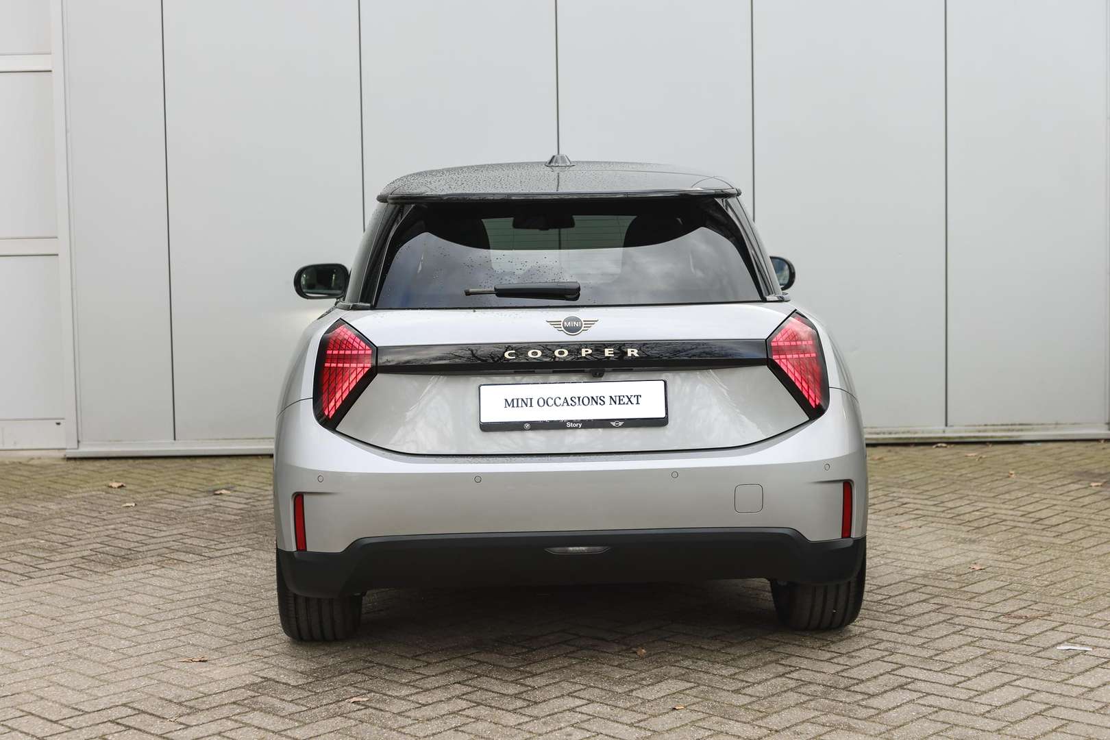 Mini Hatchback Cooper E Favoured - 2025 - Joinsteer - #3